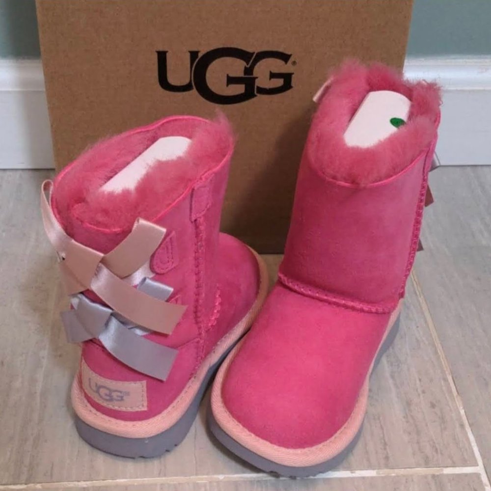 NEW Ugg Bailey Boots Size 7